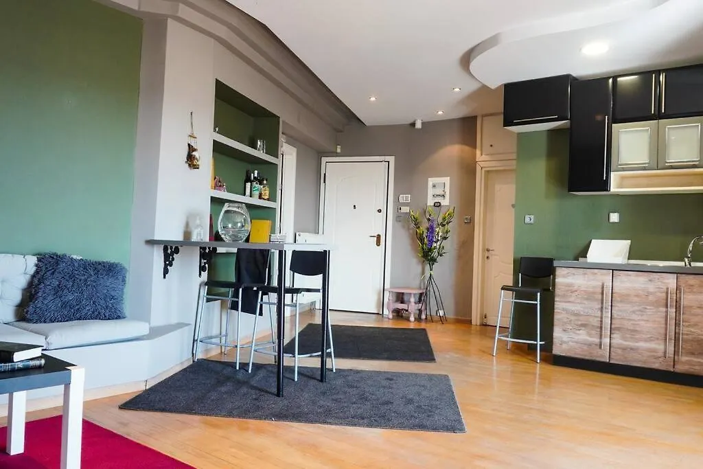 Westside City Apartment, 2 Bdrms, Vesta Philoxenia 테살로니키 0*,  그리스